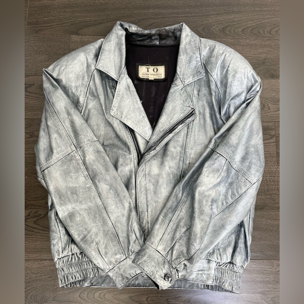 Sliver Genuine Leather Jacket, Men’s Medium/Large